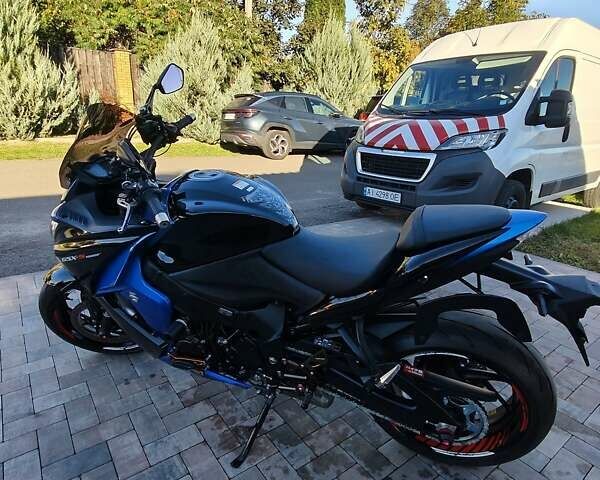 Синий Сузуки GSX-S 1000, объемом двигателя 1 л и пробегом 7 тыс. км за 10700 $, фото 11 на Automoto.ua