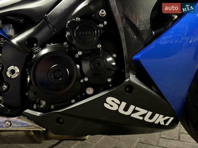 Синий Сузуки GSX-S 1000, объемом двигателя 1 л и пробегом 28 тыс. км за 9550 $, фото 5 на Automoto.ua