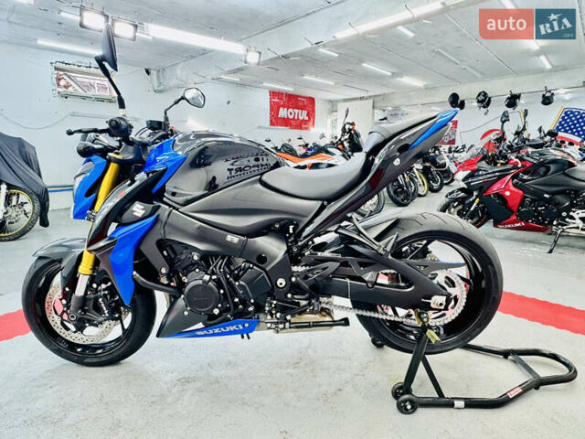 Синий Сузуки GSX-S 1000, объемом двигателя 1 л и пробегом 10 тыс. км за 9800 $, фото 8 на Automoto.ua