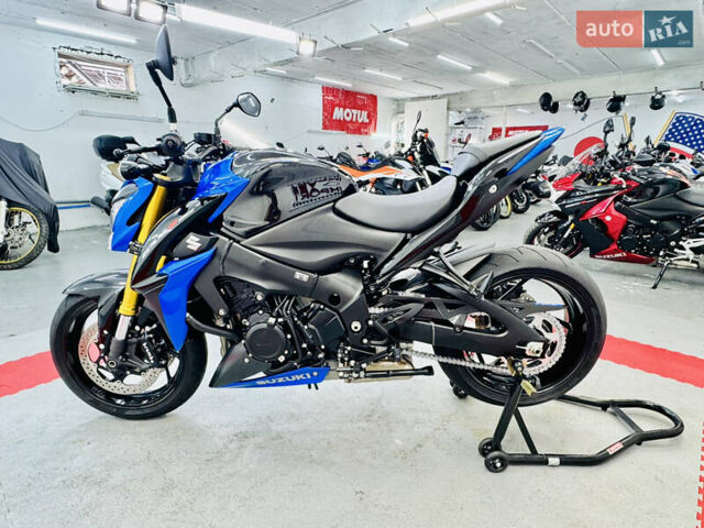 Синий Сузуки GSX-S 1000, объемом двигателя 1 л и пробегом 10 тыс. км за 9800 $, фото 9 на Automoto.ua