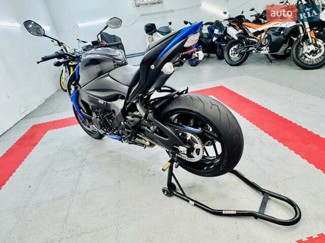 Синий Сузуки GSX-S 1000, объемом двигателя 1 л и пробегом 10 тыс. км за 9800 $, фото 7 на Automoto.ua