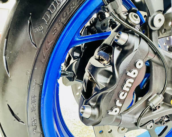 Синий Сузуки GSX-S 1000, объемом двигателя 1 л и пробегом 25 тыс. км за 11300 $, фото 15 на Automoto.ua