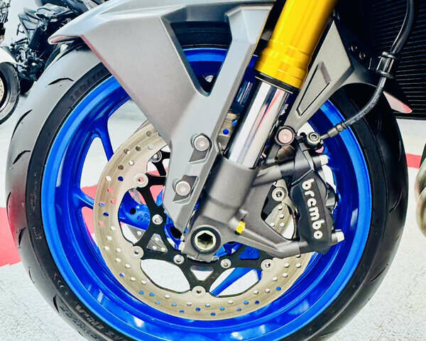 Синий Сузуки GSX-S 1000, объемом двигателя 1 л и пробегом 25 тыс. км за 11300 $, фото 16 на Automoto.ua