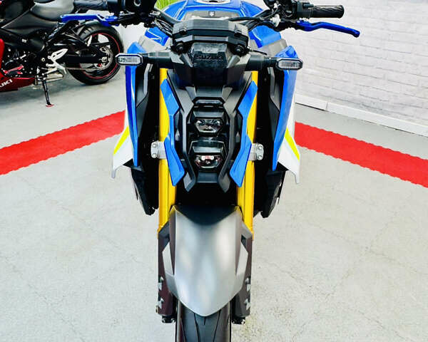 Синий Сузуки GSX-S 1000, объемом двигателя 1 л и пробегом 25 тыс. км за 11300 $, фото 12 на Automoto.ua