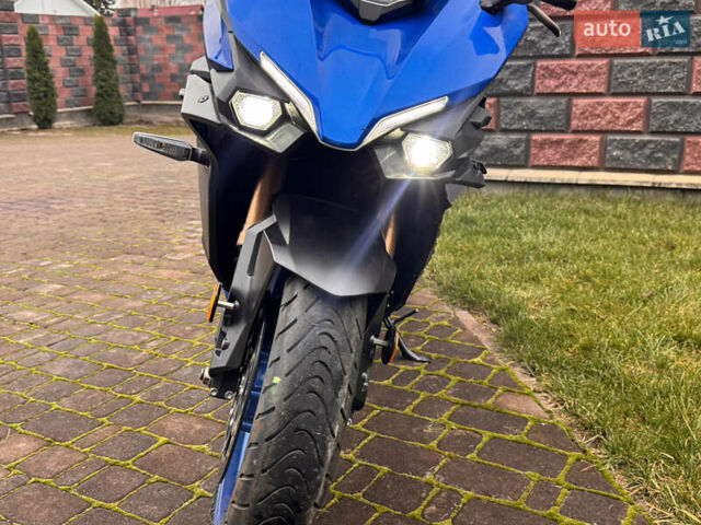 Синий Сузуки GSX-S 1000GX, объемом двигателя 1 л и пробегом 13 тыс. км за 12500 $, фото 10 на Automoto.ua