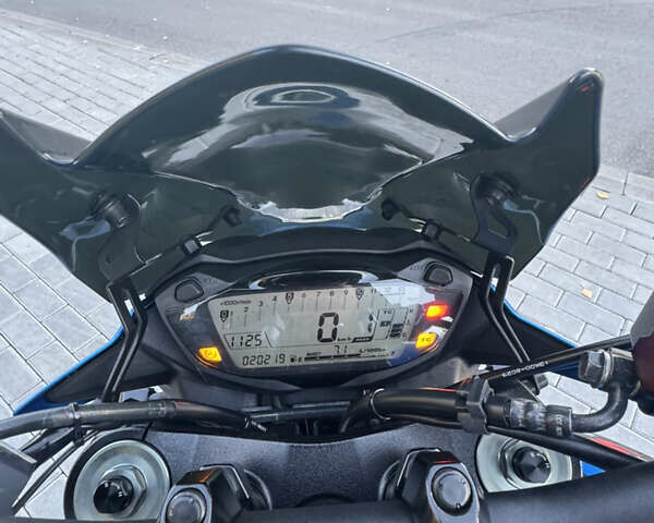 Синій Сузукі GSX-S 750, об'ємом двигуна 0.75 л та пробігом 19 тис. км за 8800 $, фото 1 на Automoto.ua