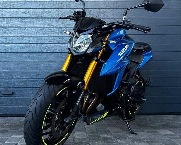 Синій Сузукі GSX-S 750, об'ємом двигуна 0.75 л та пробігом 14 тис. км за 9500 $, фото 2 на Automoto.ua