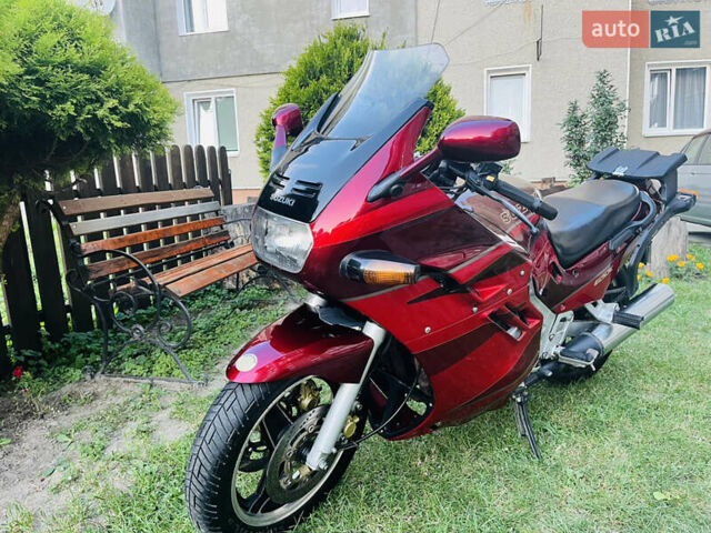 Черный Сузуки GSX 1100F, объемом двигателя 11 л и пробегом 420 тыс. км за 2550 $, фото 1 на Automoto.ua