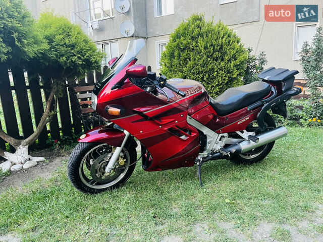 Черный Сузуки GSX 1100F, объемом двигателя 11 л и пробегом 420 тыс. км за 2550 $, фото 2 на Automoto.ua