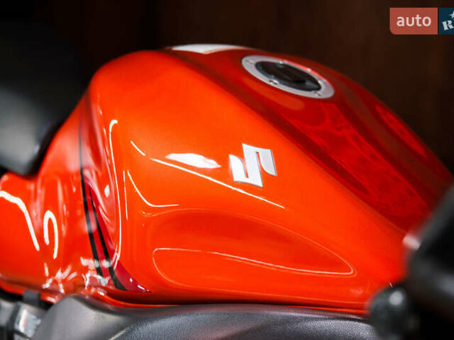 Сузуки GSX 1300R Hayabusa, объемом двигателя 1.3 л и пробегом 16 тыс. км за 13000 $, фото 7 на Automoto.ua