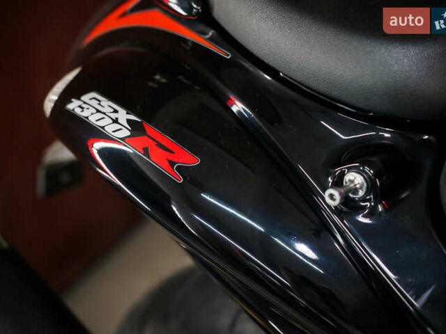Сузуки GSX 1300R Hayabusa, объемом двигателя 1.3 л и пробегом 16 тыс. км за 13000 $, фото 16 на Automoto.ua