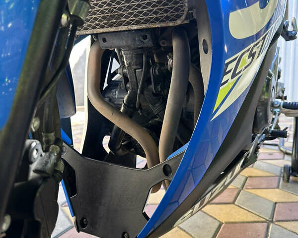 Серый Сузуки GSX 250R, объемом двигателя 0.25 л и пробегом 1 тыс. км за 3550 $, фото 10 на Automoto.ua