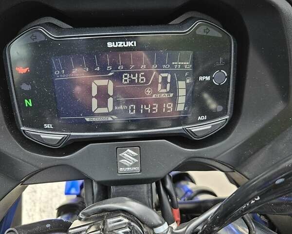 Синий Сузуки GSX 250R, объемом двигателя 0.25 л и пробегом 15 тыс. км за 2800 $, фото 5 на Automoto.ua