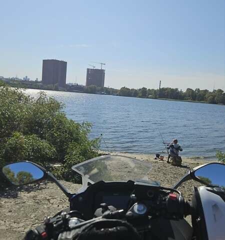 Синий Сузуки GSX 250R, объемом двигателя 0.25 л и пробегом 15 тыс. км за 2800 $, фото 2 на Automoto.ua