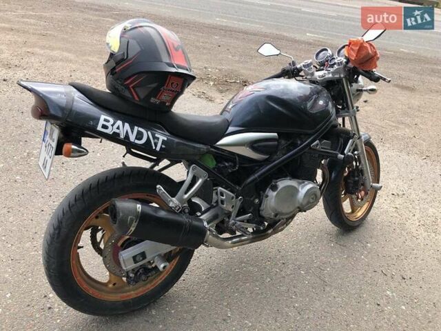 Черный Сузуки GSX 400, объемом двигателя 0.4 л и пробегом 100 тыс. км за 100 $, фото 1 на Automoto.ua
