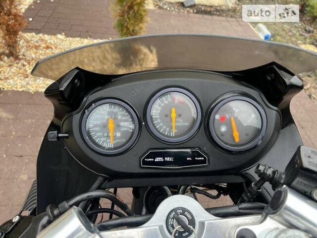 Черный Сузуки GSX 600F, объемом двигателя 0.6 л и пробегом 18 тыс. км за 2594 $, фото 10 на Automoto.ua