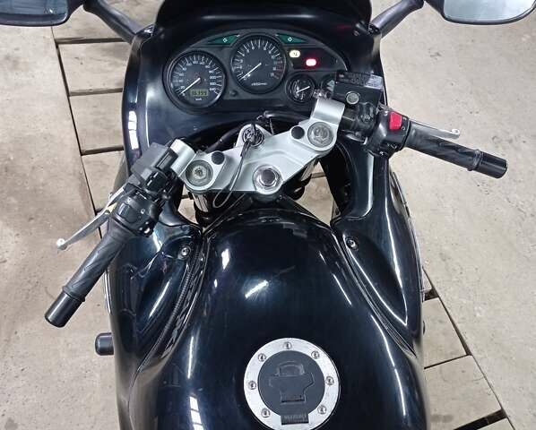 Черный Сузуки GSX 600F, объемом двигателя 0 л и пробегом 36 тыс. км за 3000 $, фото 6 на Automoto.ua