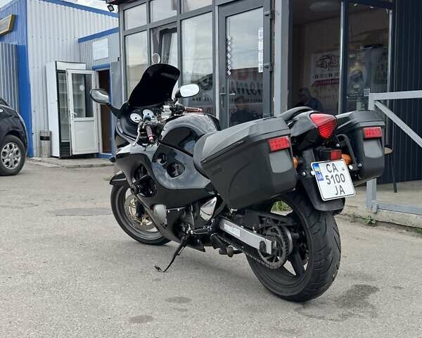 Черный Сузуки GSX 600F, объемом двигателя 0.6 л и пробегом 61 тыс. км за 3650 $, фото 2 на Automoto.ua