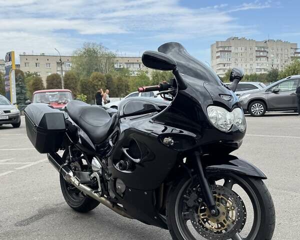 Черный Сузуки GSX 600F, объемом двигателя 0.6 л и пробегом 61 тыс. км за 3650 $, фото 6 на Automoto.ua