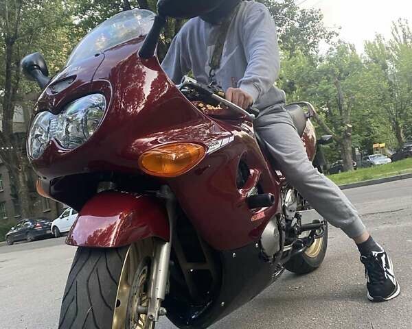 Красный Сузуки GSX 600F, объемом двигателя 0.6 л и пробегом 41 тыс. км за 3999 $, фото 2 на Automoto.ua