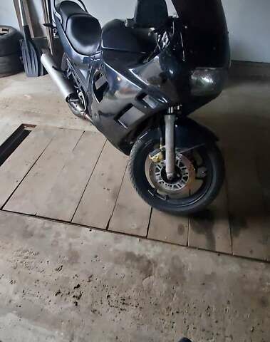 Сузуки GSX 600F, объемом двигателя 0.6 л и пробегом 0 тыс. км за 800 $, фото 3 на Automoto.ua