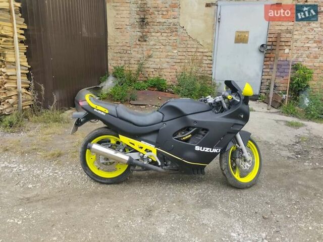 Сузуки GSX 600F, объемом двигателя 0 л и пробегом 45 тыс. км за 2500 $, фото 2 на Automoto.ua