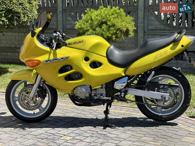 Желтый Сузуки GSX 600F, объемом двигателя 0.6 л и пробегом 27 тыс. км за 3500 $, фото 20 на Automoto.ua
