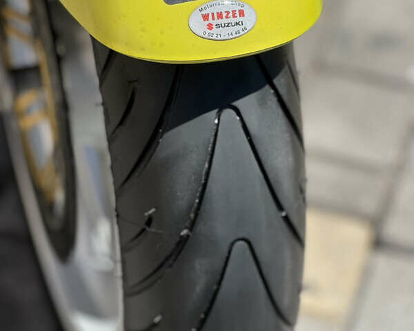Желтый Сузуки GSX 600F, объемом двигателя 0.6 л и пробегом 27 тыс. км за 3500 $, фото 3 на Automoto.ua