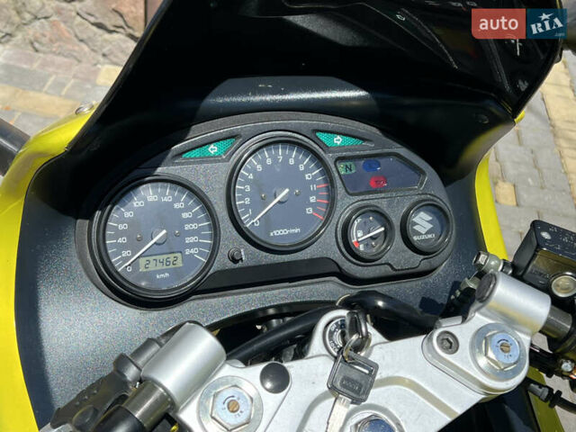 Желтый Сузуки GSX 600F, объемом двигателя 0.6 л и пробегом 27 тыс. км за 3500 $, фото 17 на Automoto.ua