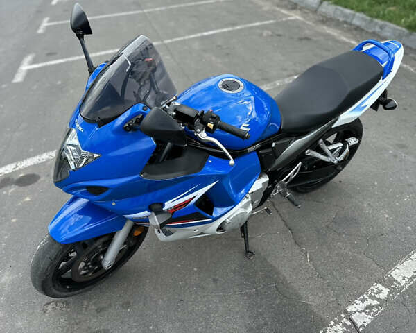 Синий Сузуки GSX 650F, объемом двигателя 0.7 л и пробегом 38 тыс. км за 5400 $, фото 7 на Automoto.ua