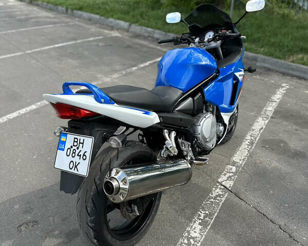 Синий Сузуки GSX 650F, объемом двигателя 0.7 л и пробегом 38 тыс. км за 5400 $, фото 12 на Automoto.ua