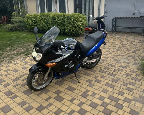 Чорний Сузукі GSX 750F Katana, об'ємом двигуна 0 л та пробігом 62 тис. км за 2450 $, фото 2 на Automoto.ua