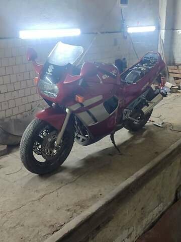 Красный Сузуки GSX 750F Katana, объемом двигателя 0 л и пробегом 45 тыс. км за 1500 $, фото 12 на Automoto.ua