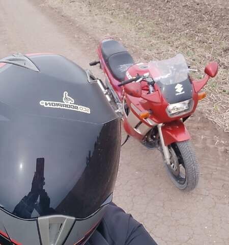 Красный Сузуки GSX 750F Katana, объемом двигателя 0 л и пробегом 45 тыс. км за 1500 $, фото 10 на Automoto.ua