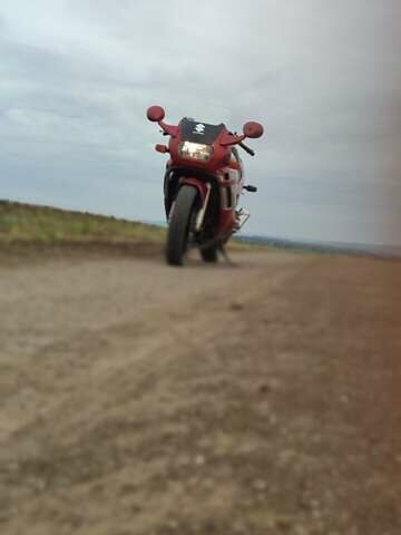 Красный Сузуки GSX 750F Katana, объемом двигателя 0 л и пробегом 45 тыс. км за 1500 $, фото 1 на Automoto.ua