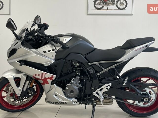 купить новое авто Сузуки GSX 8R 2025 года от официального дилера Кирилл Сузуки фото