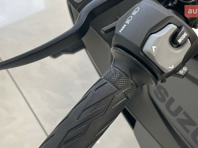 купить новое авто Сузуки GSX 8R 2025 года от официального дилера Кирилл Сузуки фото