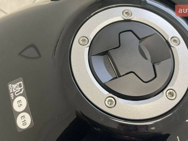 купить новое авто Сузуки GSX 8R 2025 года от официального дилера Кирилл Сузуки фото