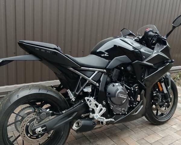 Сузуки GSX 8R, объемом двигателя 0.8 л и пробегом 1 тыс. км за 11500 $, фото 10 на Automoto.ua