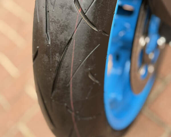 Сузукі GSX 8S, об'ємом двигуна 0 л та пробігом 1 тис. км за 9000 $, фото 7 на Automoto.ua