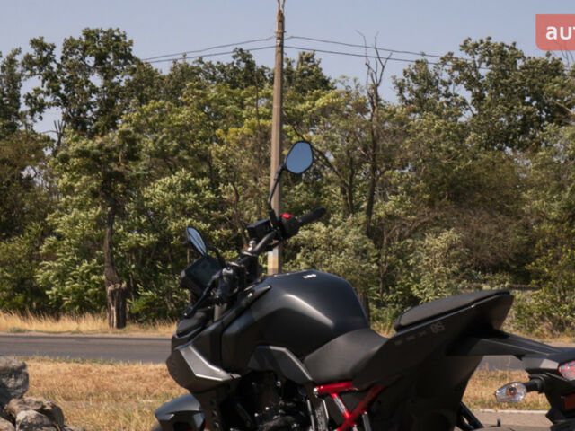 Сузуки GSX 8S 2025 в Одессе на Automoto.ua Сузуки GSX 8S, объемом двигателя 0.78 л и пробегом 0 тыс. км за 10609 $, фото 6 на Automoto.ua