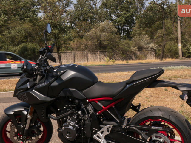 Сузуки GSX 8S 2025 в Одессе на Automoto.ua Сузуки GSX 8S, объемом двигателя 0.78 л и пробегом 0 тыс. км за 10609 $, фото 5 на Automoto.ua