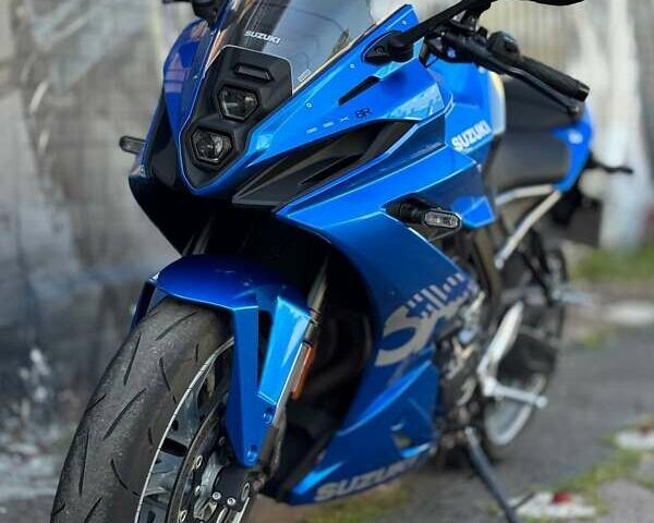 Сузуки GSX 8S 2024 в Киеве на Automoto.ua Сузуки GSX 8S, объемом двигателя 0.78 л и пробегом 10 тыс. км за 9800 $, фото 1 на Automoto.ua