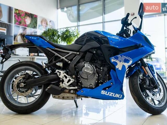Синий Сузуки GSX 8S, объемом двигателя 0.78 л и пробегом 1 тыс. км за 11849 $, фото 3 на Automoto.ua