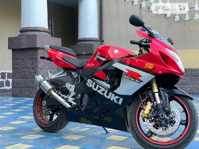 Червоний Сузукі GSX R 600, об'ємом двигуна 0.6 л та пробігом 29 тис. км за 5600 $, фото 1 на Automoto.ua