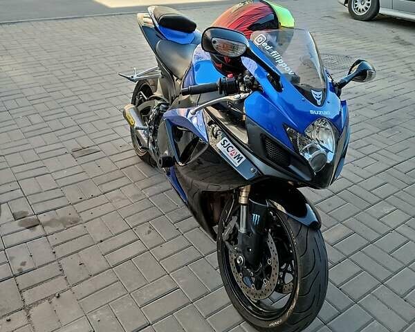 Синій Сузукі GSX R 600, об'ємом двигуна 0.6 л та пробігом 25 тис. км за 5200 $, фото 6 на Automoto.ua