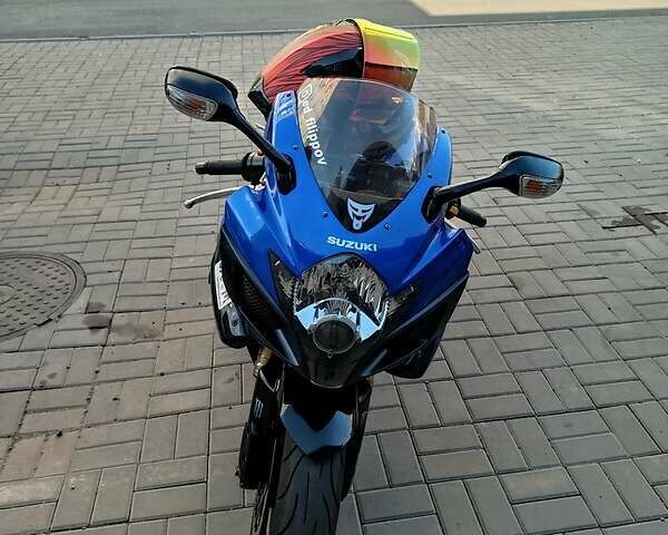 Синій Сузукі GSX R 600, об'ємом двигуна 0.6 л та пробігом 25 тис. км за 5200 $, фото 8 на Automoto.ua