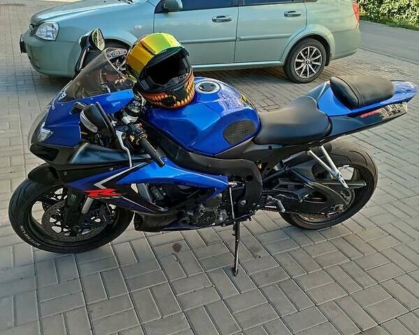 Синій Сузукі GSX R 600, об'ємом двигуна 0.6 л та пробігом 25 тис. км за 5200 $, фото 7 на Automoto.ua