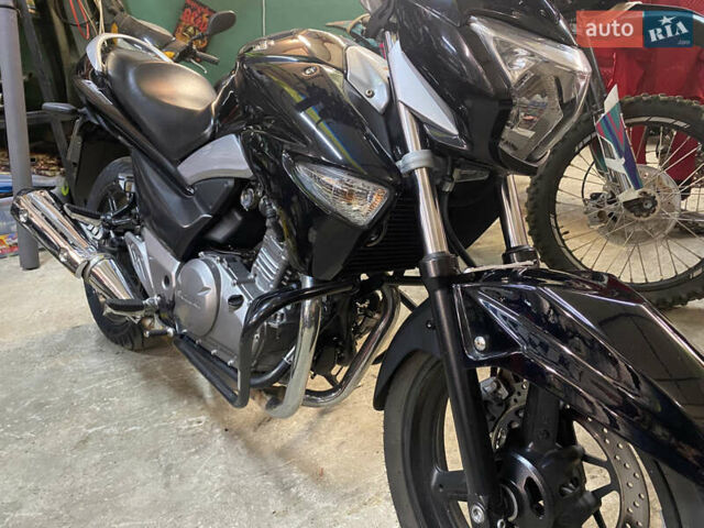 Черный Сузуки GW 250, объемом двигателя 0.25 л и пробегом 34 тыс. км за 2600 $, фото 9 на Automoto.ua