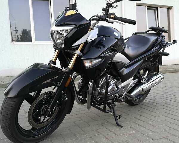 Черный Сузуки GW 250, объемом двигателя 0.25 л и пробегом 22 тыс. км за 2600 $, фото 2 на Automoto.ua